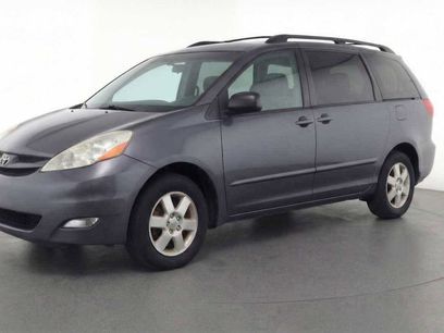 Used 2008 Toyota Sienna XLE