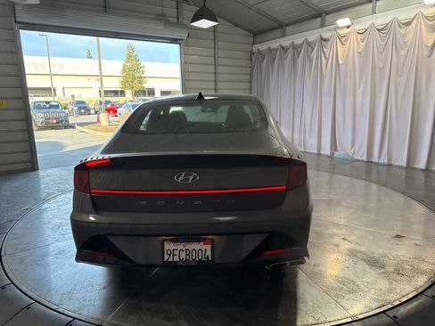 Used 2023 Hyundai Sonata SEL w/ Convenience Package image 6