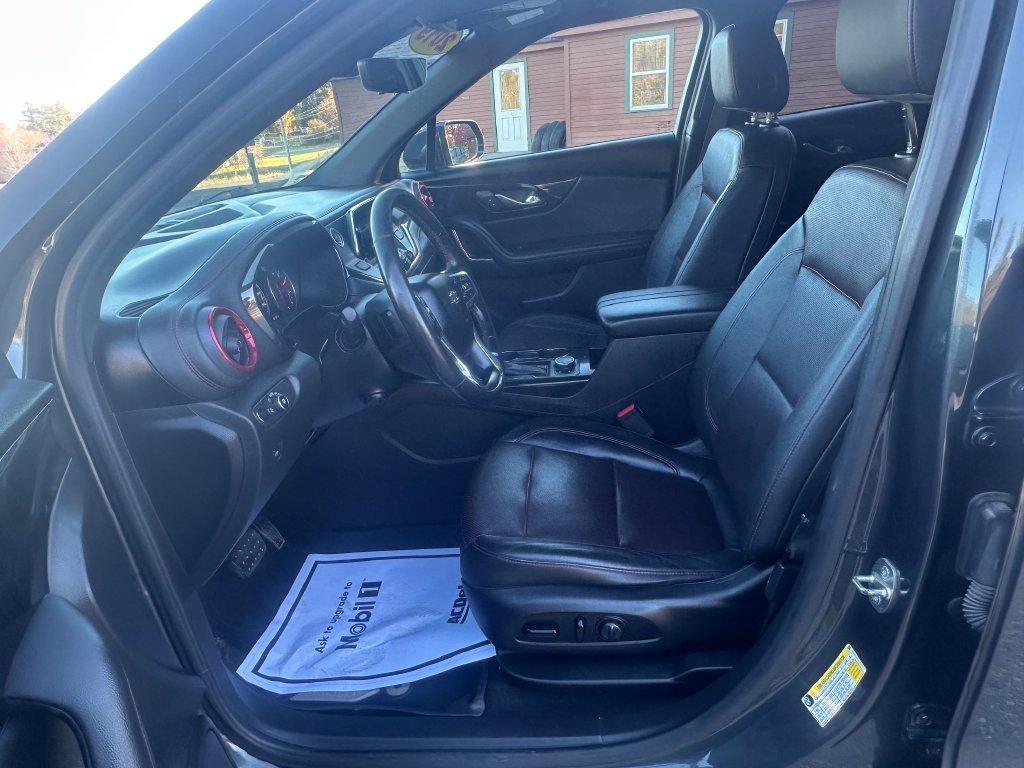Used 2019 Chevrolet Blazer RS AWD/4WD image 9