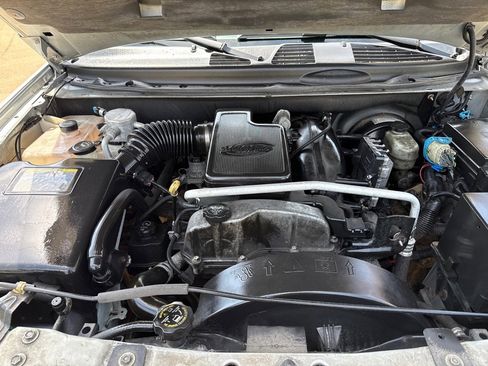 Used 2008 Chevrolet TrailBlazer LS image 18