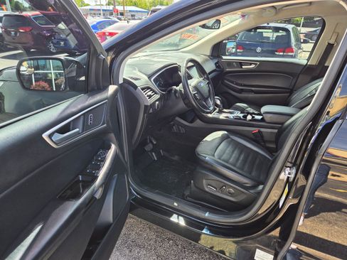Used 2018 Ford Edge SEL w/ Equipment Group 201A FWD image 5