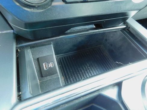 Used 2020 Ford F250 XLT w/ XLT Premium Package image 31