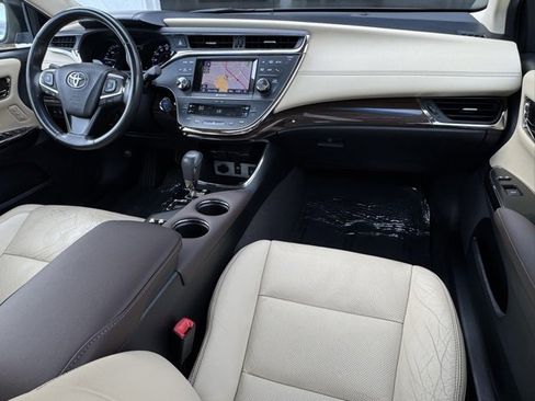 Used 2014 Toyota Avalon Limited image 24