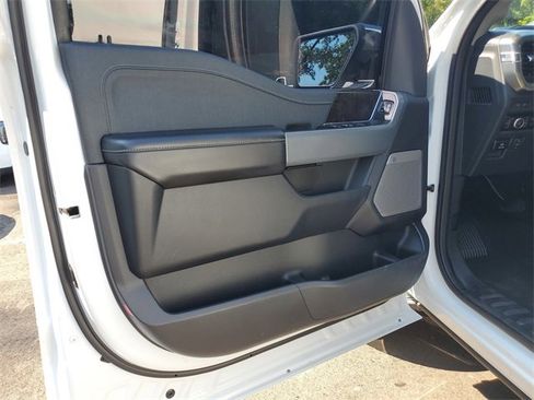 Used 2023 Ford F150 Lariat image 6
