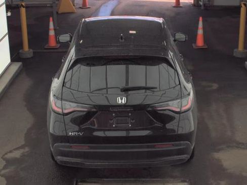 Used 2023 Honda HR-V LX image 33