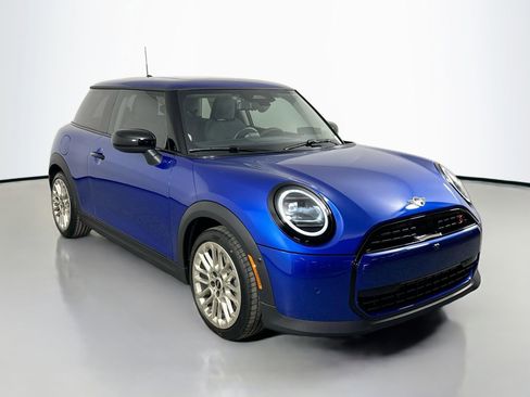 New 2025 MINI Cooper S image 3