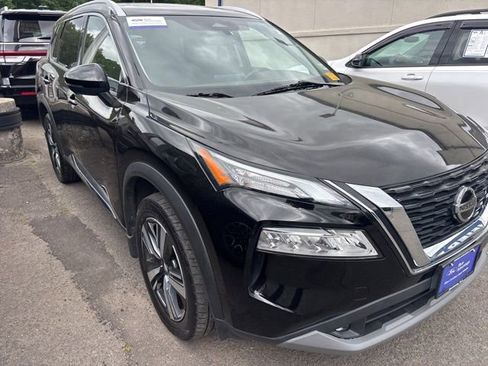 Used 2021 Nissan Rogue SL AWD/4WD image 13