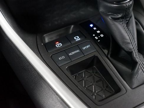 Certified 2023 Toyota RAV4 XLE image 22