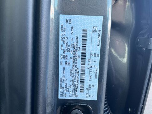 New 2025 Ford F150 Lariat w/ Equipment Group 501A Mid image 18