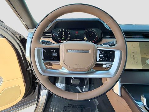 New 2026 Land Rover Range Rover SE image 40