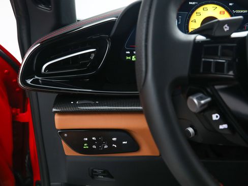Certified 2026 Ferrari Purosangue AWD/4WD image 32