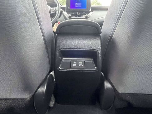 Used 2023 Toyota Corolla LE FWD image 11