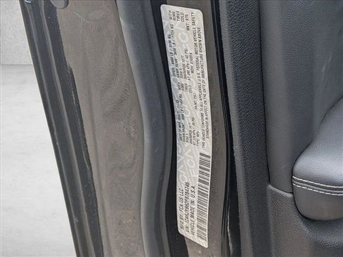 Used 2023 Jeep Grand Cherokee 4WD 4xe image 18