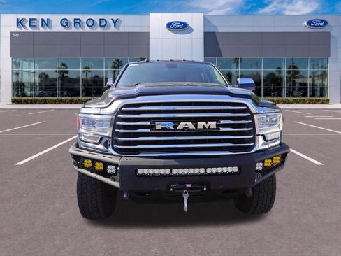 Used 2022 RAM 2500 Limited AWD/4WD image 19
