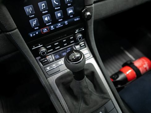 Used 2024 Porsche 718 Cayman GT4 RS RWD image 21