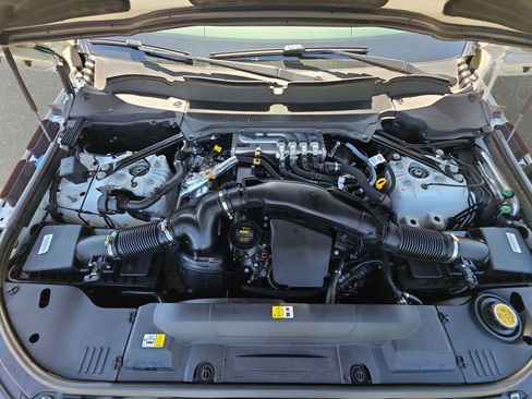 Certified 2022 Land Rover Range Rover Sport HSE Silver Edition image 31