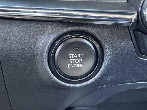 Used 2024 MAZDA MAZDA3 s image 32