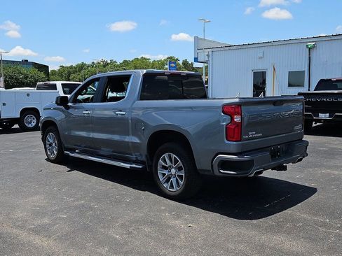 Used 2021 Chevrolet Silverado 1500 High Country w/ Safety Package II AWD/4WD image 15