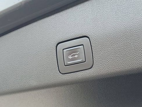 Certified 2023 Buick Encore GX Essence w/ Experience Buick Package AWD/4WD image 37