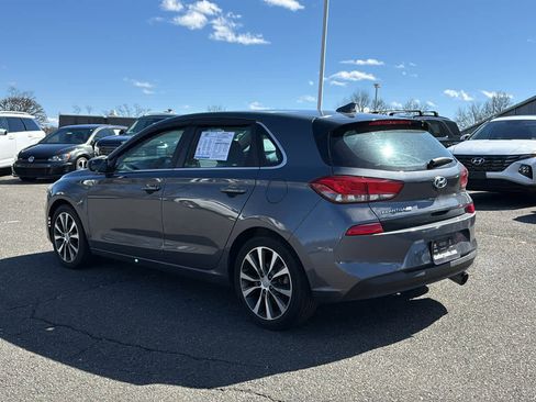 Used 2018 Hyundai Elantra GT image 8