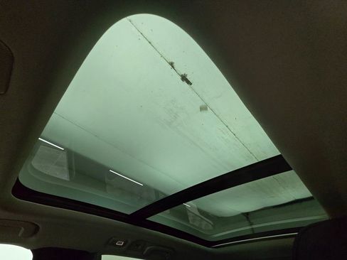 Used 2025 Volvo V60 B5 Cross Country Plus image 4