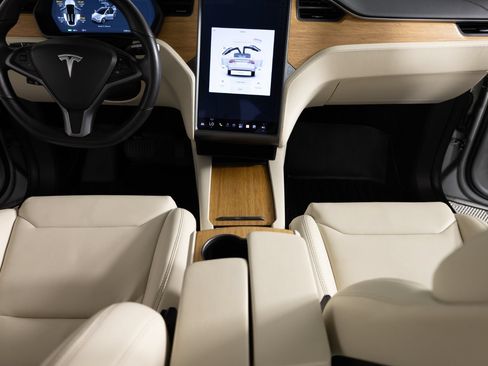 Used 2018 Tesla Model X 100D AWD/4WD image 35