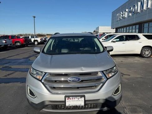 Used 2015 Ford Edge SEL w/ Equipment Group 201A image 3
