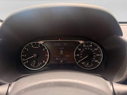 Used 2024 Nissan Altima 2.5 SR w/ SR Premium Package FWD image 24