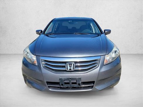 Used 2011 Honda Accord LX image 2