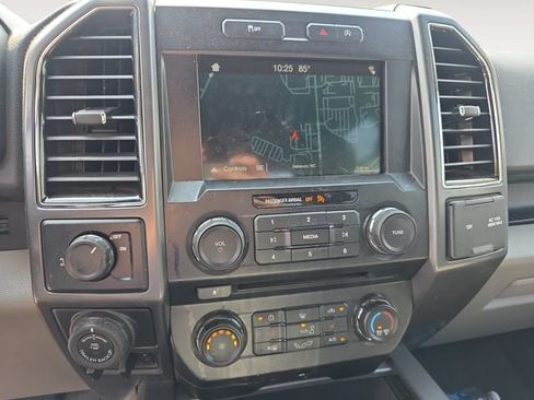 Used 2018 Ford F150 XLT w/ Equipment Group 302A Luxury RWD image 10