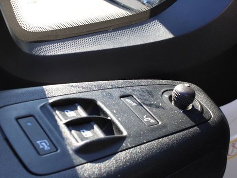 Used 2023 RAM ProMaster 2500 w/ Interior LED Lighting Group image 11