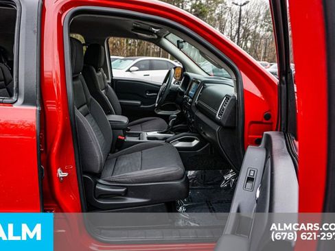 Used 2022 Nissan Frontier SV AWD/4WD image 23