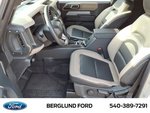 Used 2024 Ford Bronco Big Bend image 12