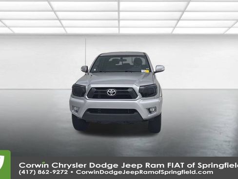 Used 2014 Toyota Tacoma PreRunner image 6