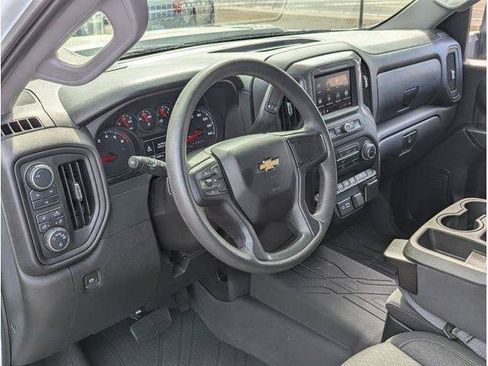 Used 2024 Chevrolet Silverado 2500 Custom w/ Custom Convenience Package AWD/4WD image 51
