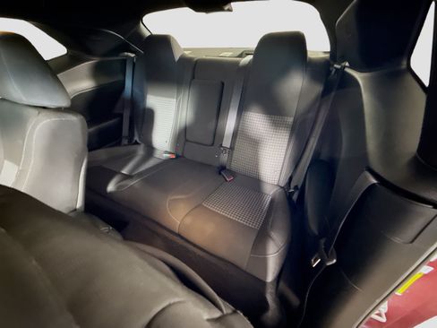 Used 2022 Dodge Challenger SXT RWD image 25