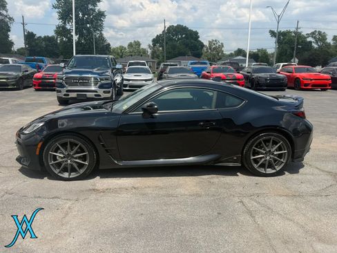 Used 2022 Subaru BRZ Limited RWD image 4