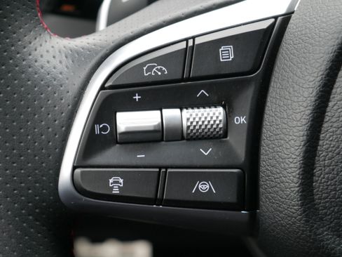 Used 2024 Genesis G70 2.5T w/ Sport Prestige Package image 25