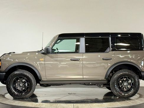 New 2026 Ford Bronco Badlands AWD/4WD image 6