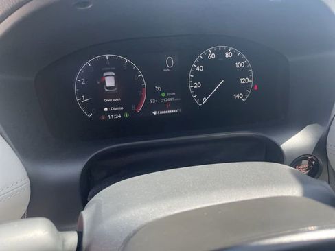 Used 2025 Honda HR-V LX image 13