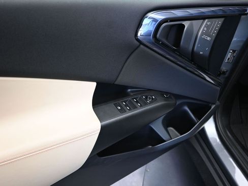 Certified 2025 BMW X3 xDrive30i w/ Convenience Package image 11