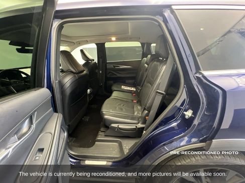 Used 2023 INFINITI QX60 Luxe w/ Cargo Package FWD image 12