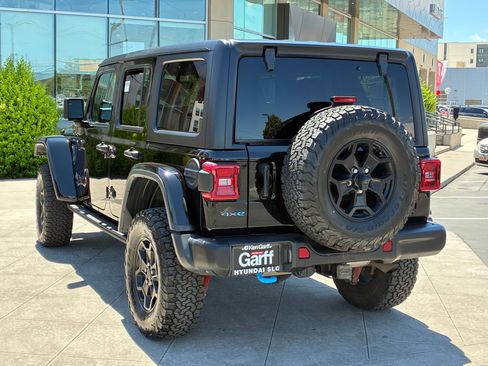 Used 2023 Jeep Wrangler Unlimited Rubicon 4xe AWD/4WD image 7