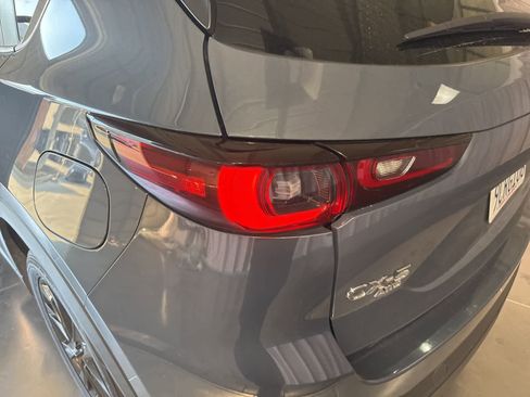 Used 2022 MAZDA CX-5 Carbon Edition image 12