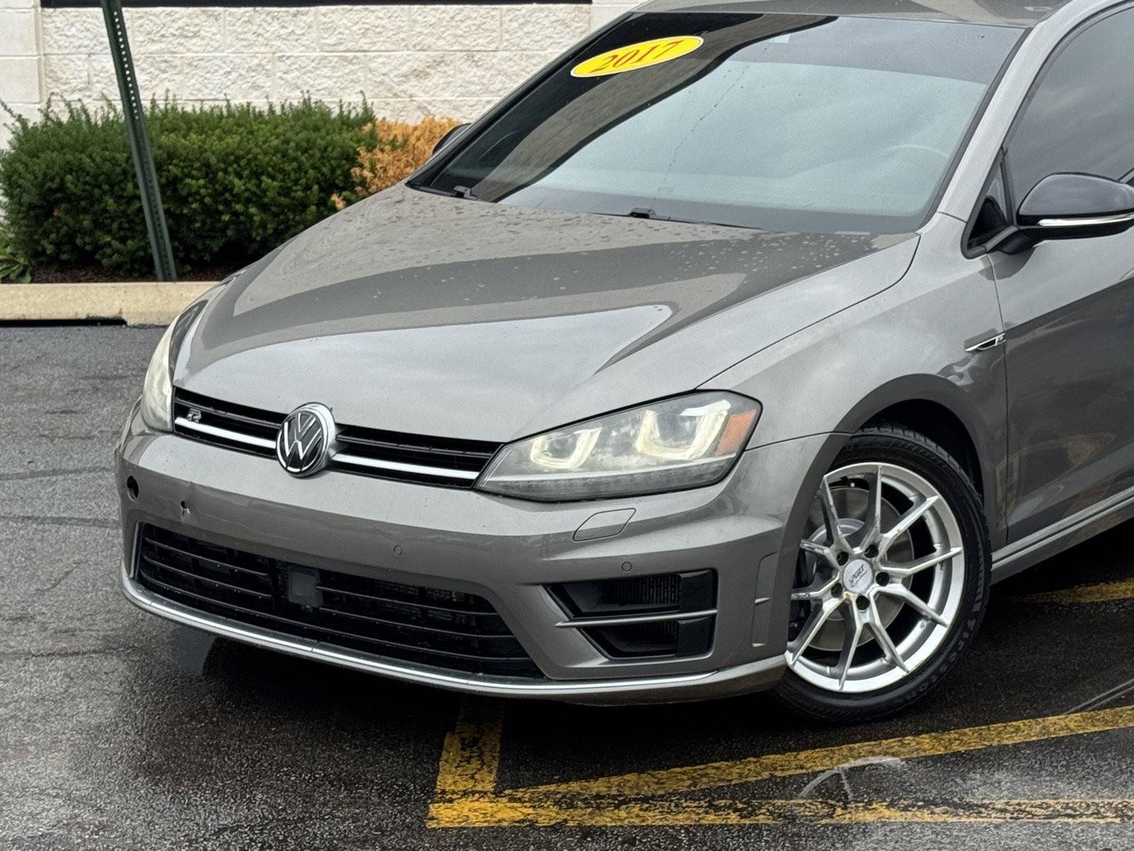 Used 2017 Volkswagen Golf R 4-Door AWD/4WD image 3