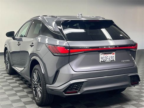 Certified 2023 Lexus RX 500h F Sport image 7