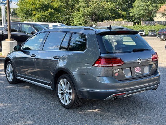 Used 2018 Volkswagen Golf Alltrack AWD/4WD image 8