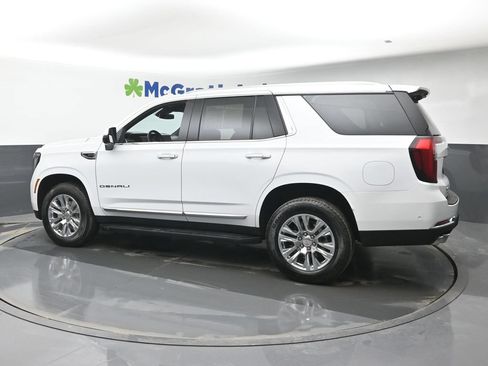 Used 2025 GMC Yukon Denali AWD/4WD image 34