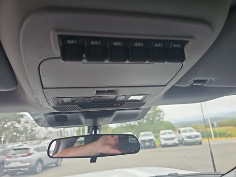 New 2025 Ford F350 XL w/ XL Chrome Package image 39