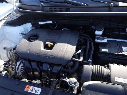 Used 2025 Kia Soul LX image 37